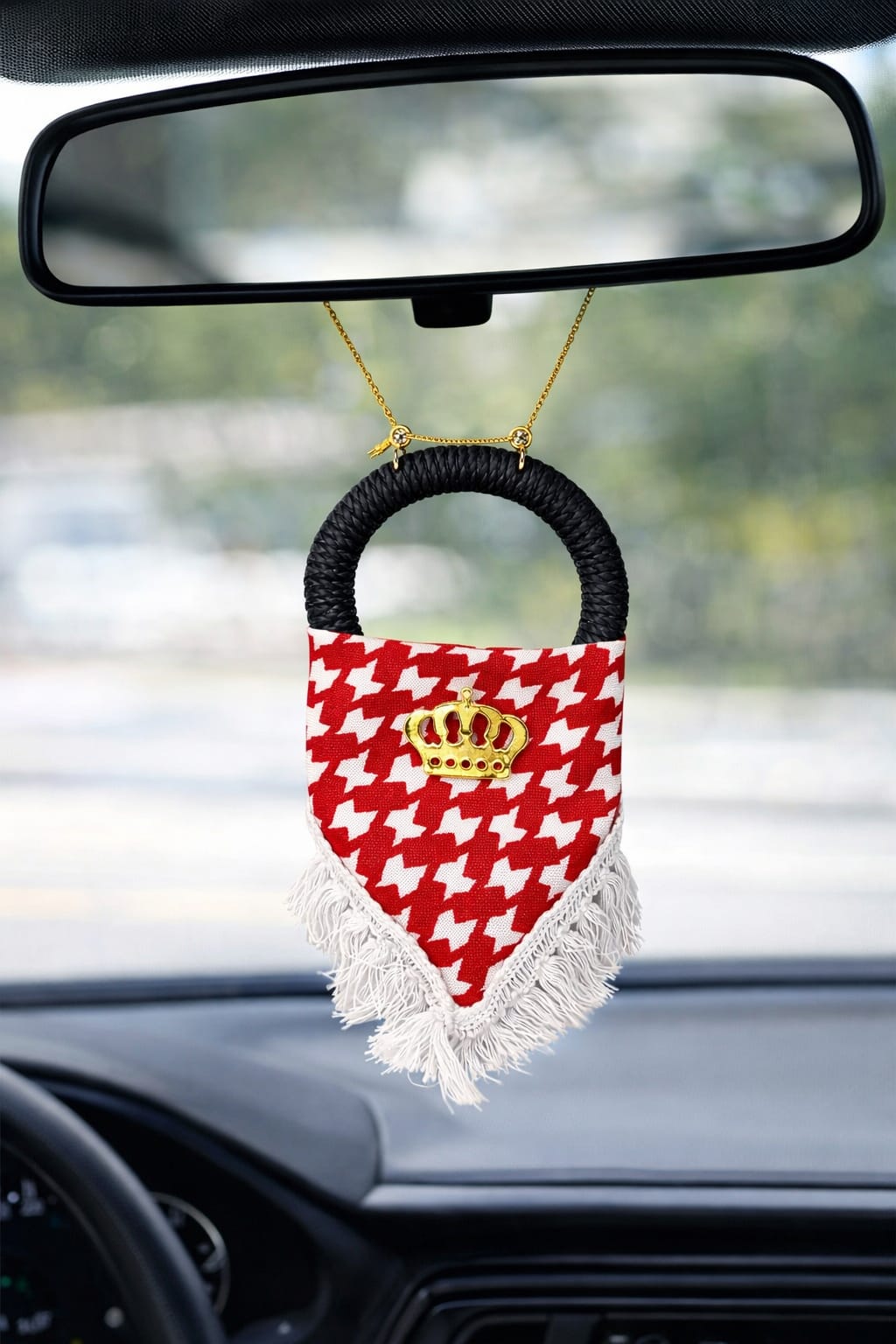 Red keffiyeh pendant with a gold crown detail